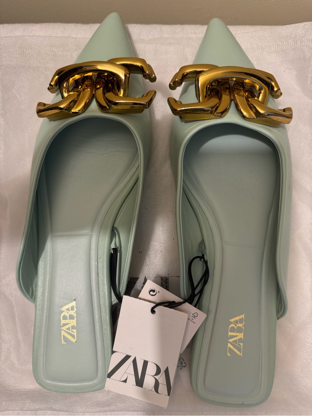 NWT Zara Mint Green Chain Mules Size 8 Airfit